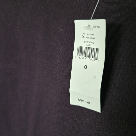 NWT Banana Republic Plum Pencil Skirt Size 0 + Free Top - Picture 3 of 6
